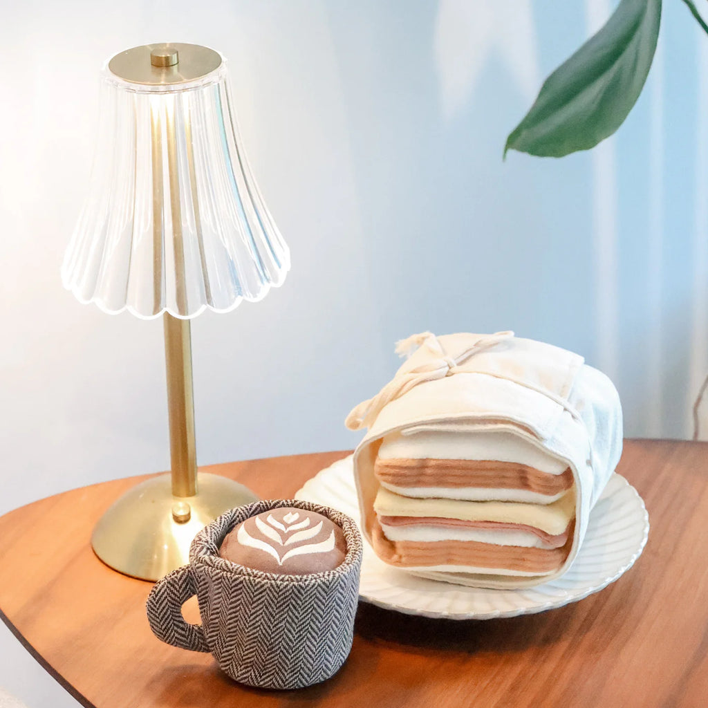 Lambwolf Collective - LATTE POP (10 cm)