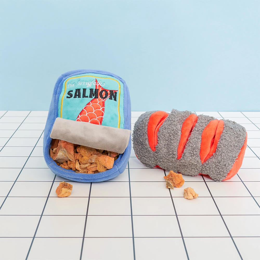 The Furryfolks - Tinned Salmon (18 cm)