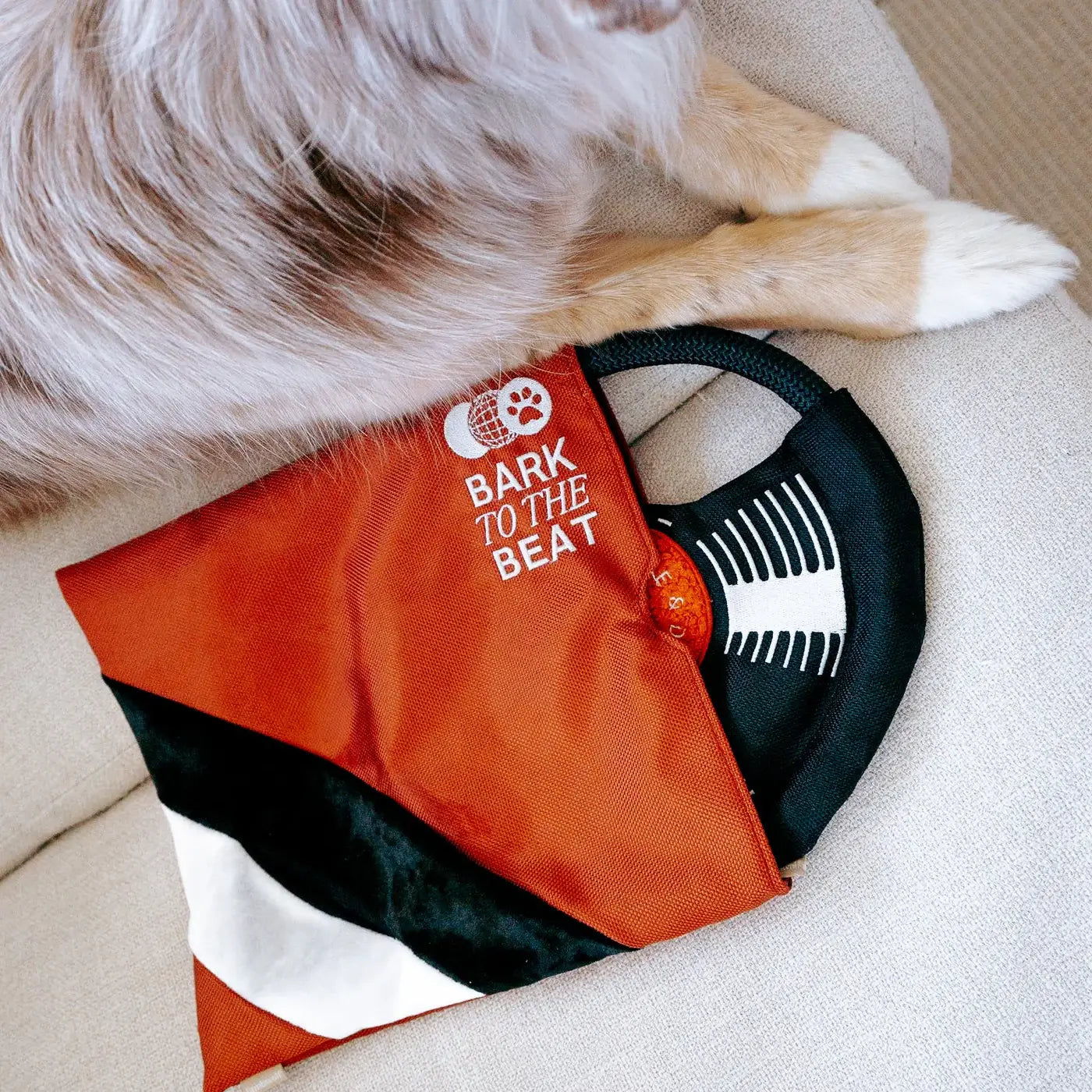 Lambwolf Collective - Bark To Beat