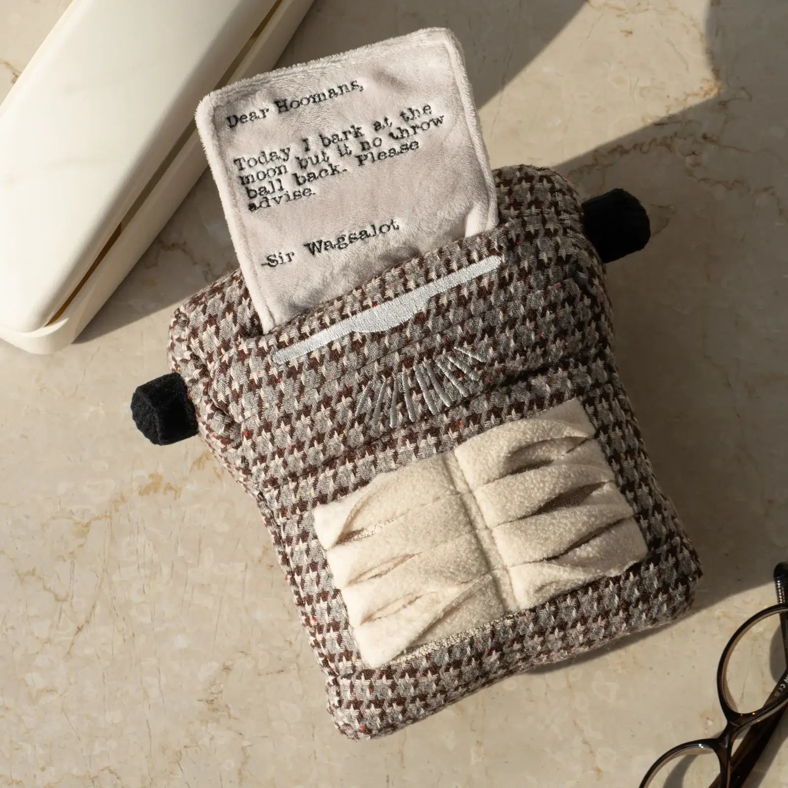 Lambwolf Collective - Typewriter