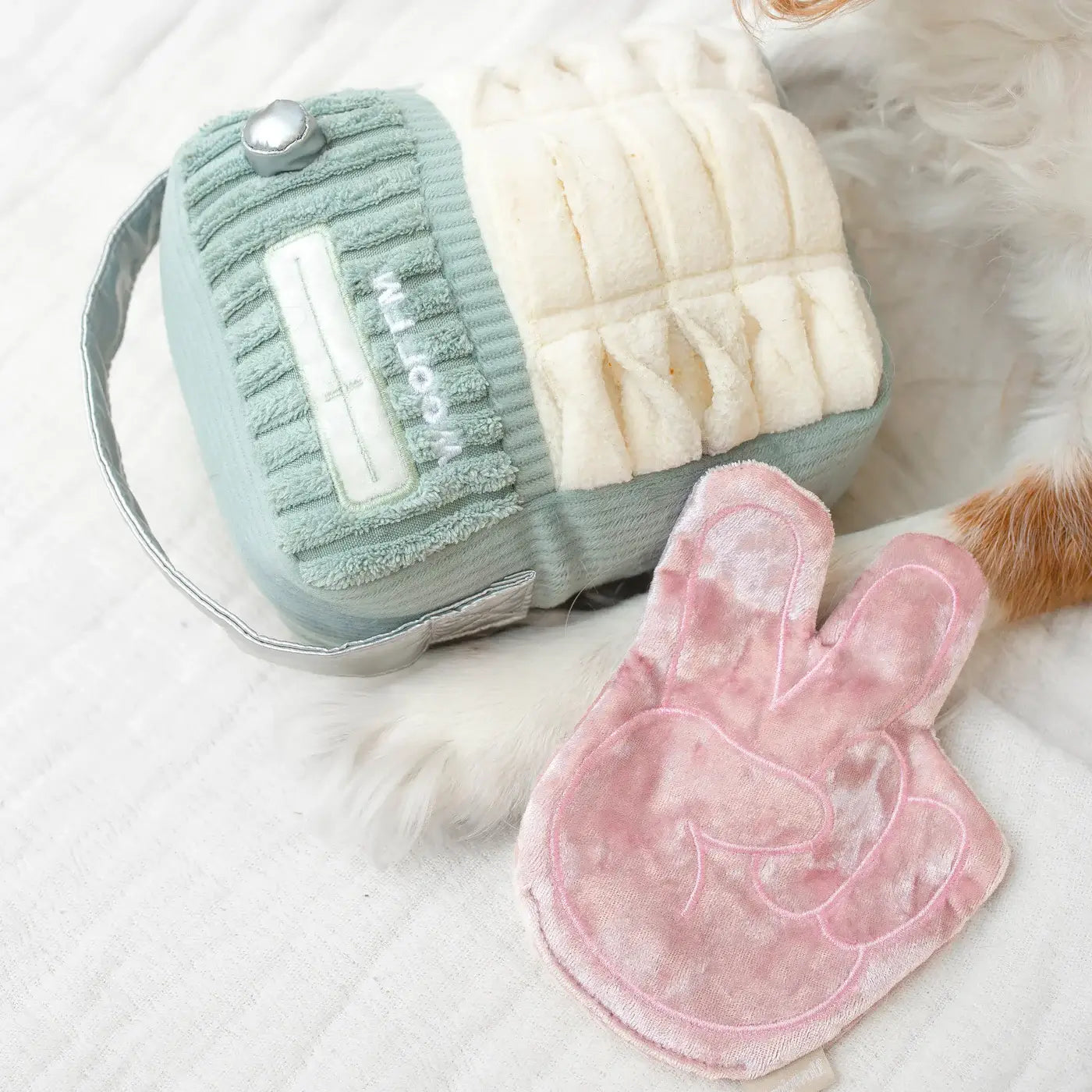 Lambwolf Collective - WOOF FM